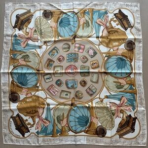 KIESELSTEIN CORD luxury designer silk scarf. Mint condition.